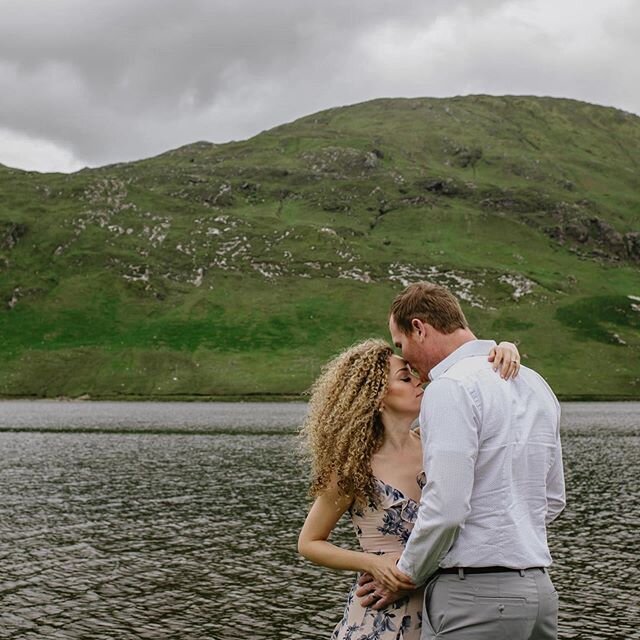 Thinking of eloping to Ireland? You certainly won't regret it! With your pick of stunning locations rain or shine paired with an intimate ceremony done your way along with a road trip around the coast of Ireland. What's not to love?! If you are think